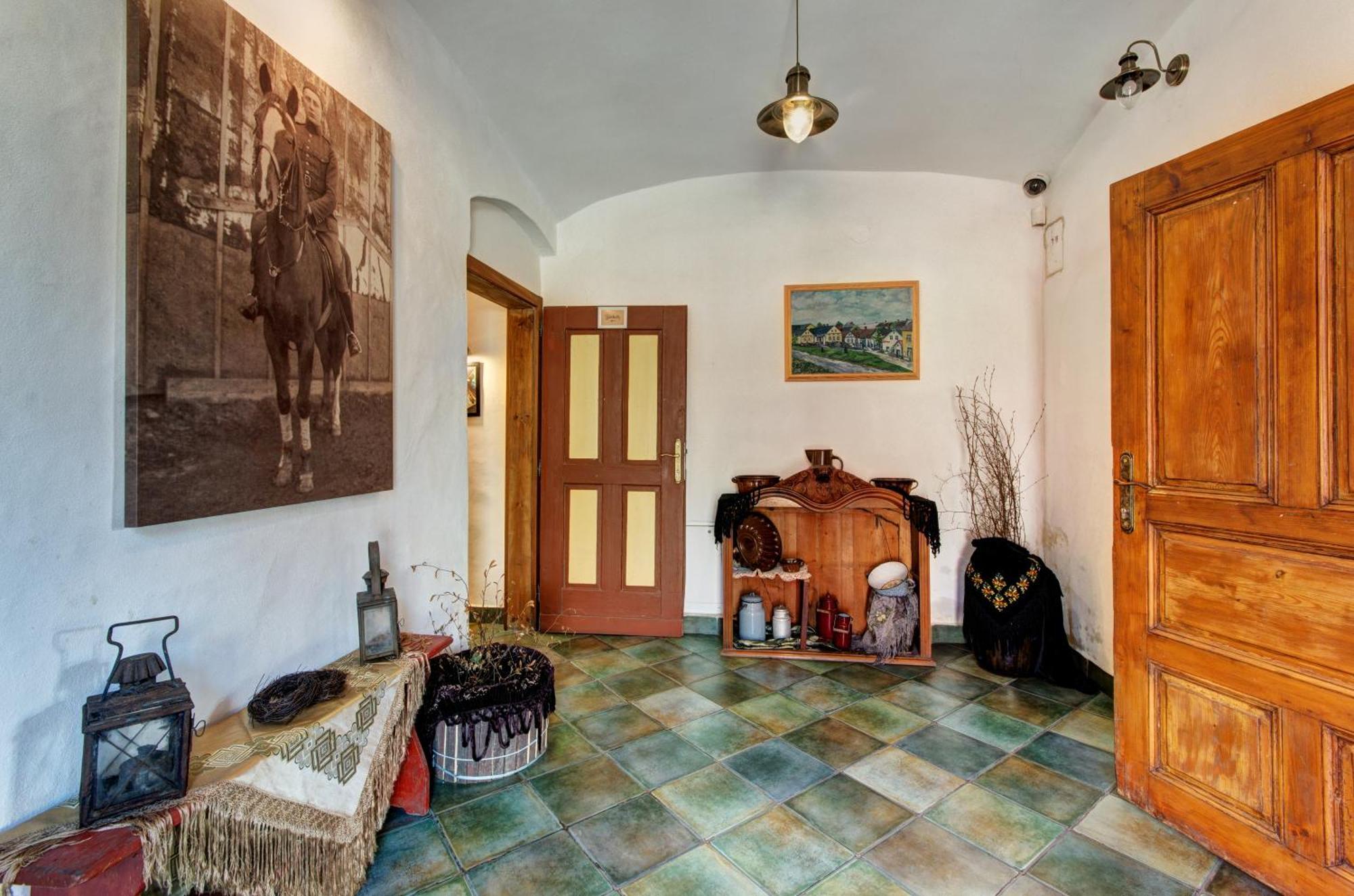 Slezsky Grunt Hotel Haj ve Slezsku ภายนอก รูปภาพ