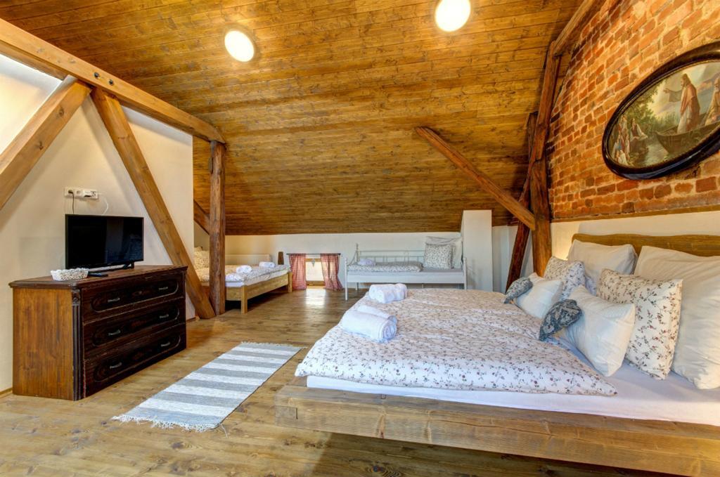 Slezsky Grunt Hotel Haj ve Slezsku ภายนอก รูปภาพ